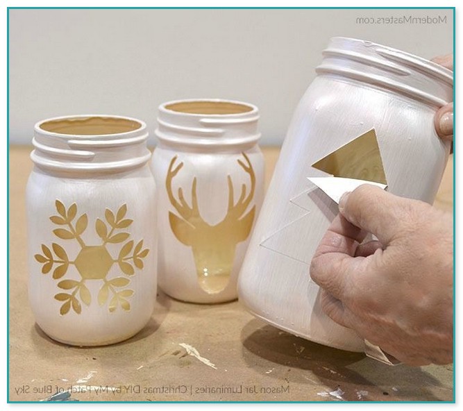 Gorgeous Decorated Christmas Jars Ideas