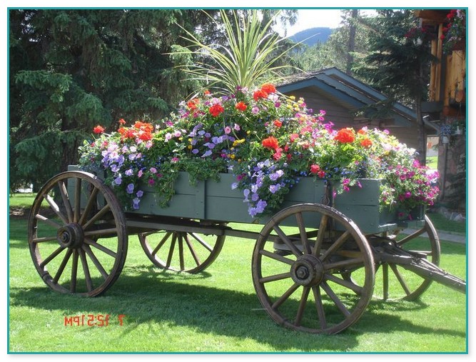 Decorative Garden Carts Wagons