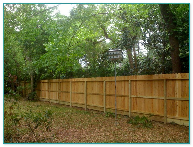 Wooden Fence Cost Estimator