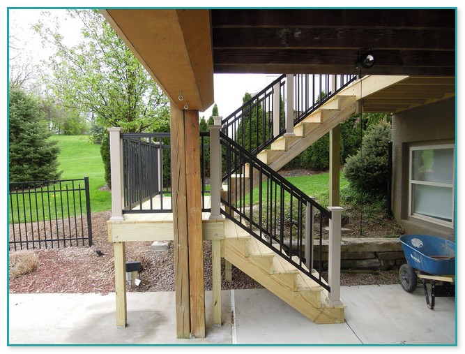 Build Deck Stairs With Landing 4