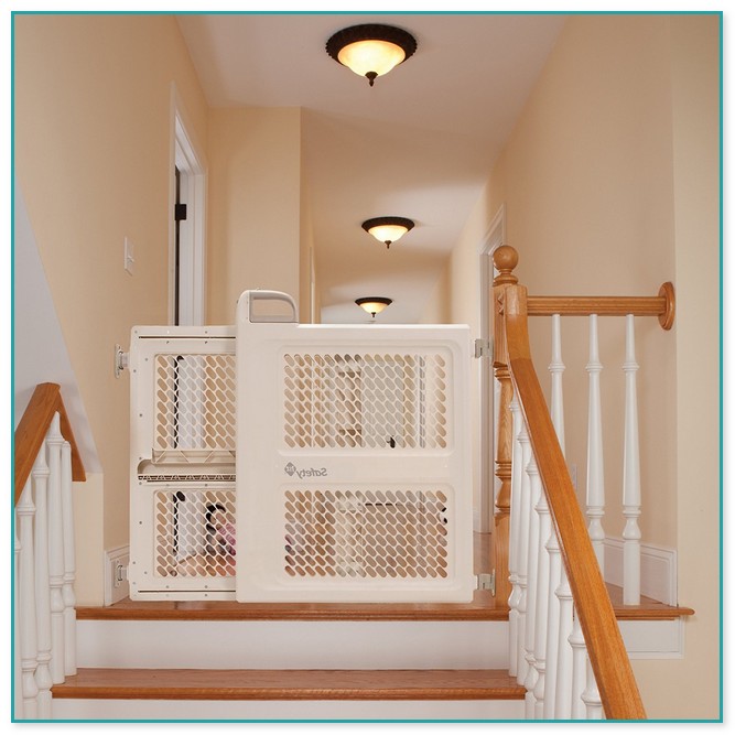Baby Gates With Molding 2