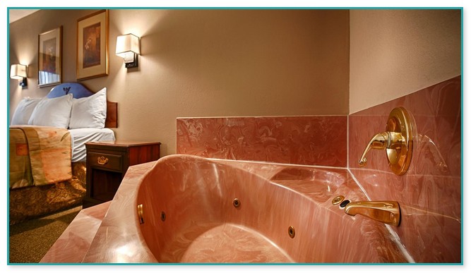 Chattanooga Hotels With Hot Tubs