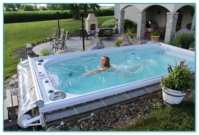 Deep Hot Tubs And Spas